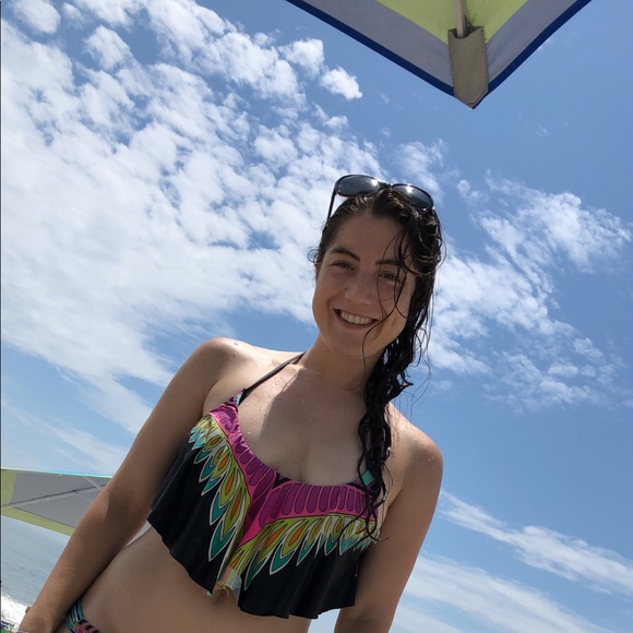 Meet your Posher, Alex - Picture 1 of 1